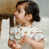 Babero infantil con forma de pétalo de Benzdeer, toalla de saliva, color beige