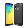 Carcasa de TPU de fibra de carbono con textura cepillada para Galaxy A20e (negro)