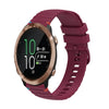 Correa de silicona con puntadas onduladas y puntos para reloj Garmin Forerunner 645 de 20 mm (rojo vino)