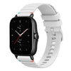 Correa de silicona con puntadas onduladas y puntos de 20 mm para reloj Amazfit GTS 2e (blanca)