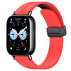 Correa de silicona con hebilla magnética plegable para Redmi Watch 5 Active (roja)