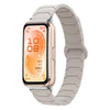 Correa de reloj magnética de silicona con textura de armadura para Huawei Band 11 / Band 11 Pro (Starlight)