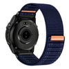 Correa de reloj Garmin de 26 mm con textura ondulada, de nailon y cierre de velcro de liberación rápida (azul oscuro).