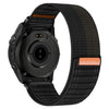 Correa de reloj Garmin de 20 mm con textura ondulada, de nailon y cierre de velcro de liberación rápida (negra).