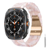 Correa de resina con cierre de mariposa de tres cuentas para Galaxy Watch Ultra de 47 mm / Ultra 2025 con herramienta para quitar (blanco empolvado).