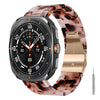 Correa de resina con cierre de mariposa de tres cuentas para Galaxy Watch Ultra de 47 mm / Ultra 2025 con herramienta de extracción (rojo y gris).
