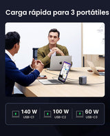 Estación UGREEN Nexode 300W en uso