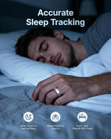 Hombre durmiendo con el anillo BOYACARE Ring plateado para medir el sueño