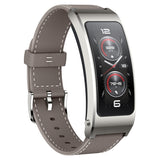 Huawei TalkBand B7 usada como auricular durante una llamada