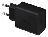 Cargador Samsung 45 W USB-C negro en uso