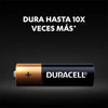 Pilas Duracell AA alcalinas tira de 12 unidades vista lateral