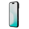 Vista frontal del iPhone 18 Pro dentro de la carcasa NILLKIN, bordes negros