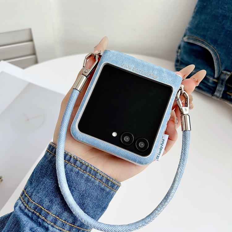 EDA008801101A_2.jpg@228d9f43dc24344d0a410ad4be093a12