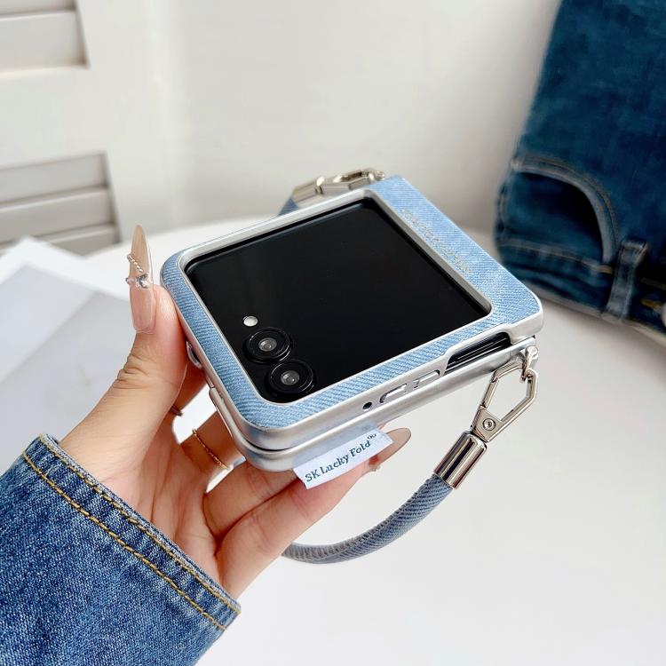 EDA008801102A_4.jpg@b21d45dc4a732293d00cb636689e3eea