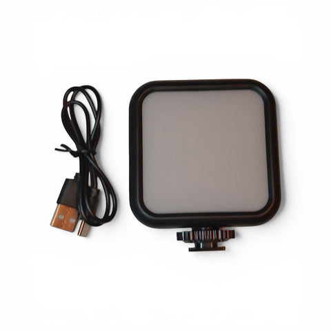 Iluminus IL-WL62-RGB luz compacta RGB con batería
