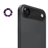 Protector de lente ENKAY morado oscuro para iPhone Air junto al celular