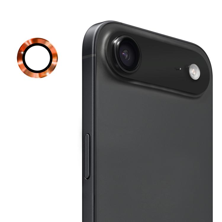 Protector de lente ENKAY naranja para iPhone Air junto al celular