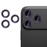 Protector de lente Kalebol morado oscuro instalado en las cámaras del iPhone 17 Pro